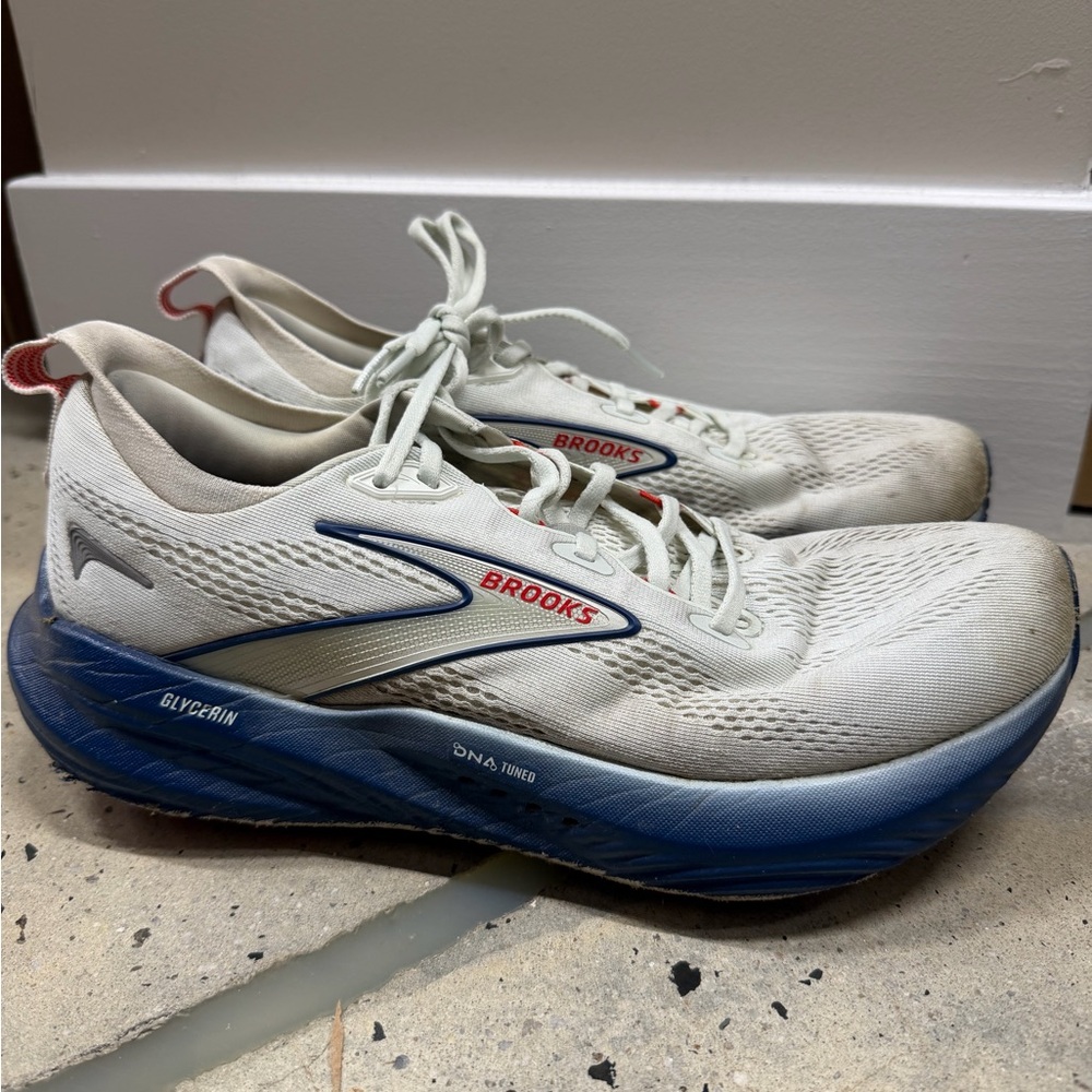 Brooks glycerin 22